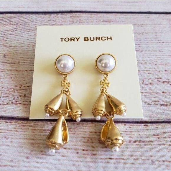 NWOT Tory Burch Conch Shell Faux Pearl Gold Tone Dangle Earrings - Picture 3 of 11